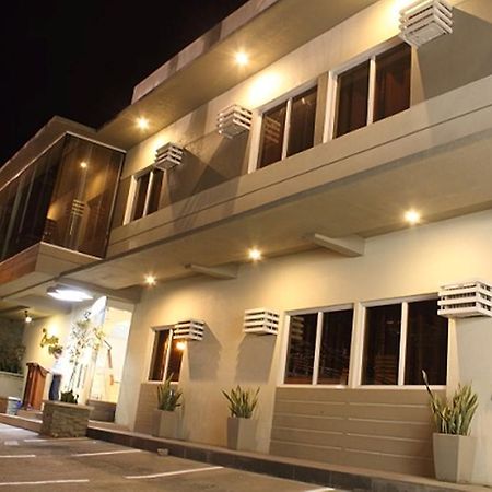 The Center Suites Cebu Exterior photo