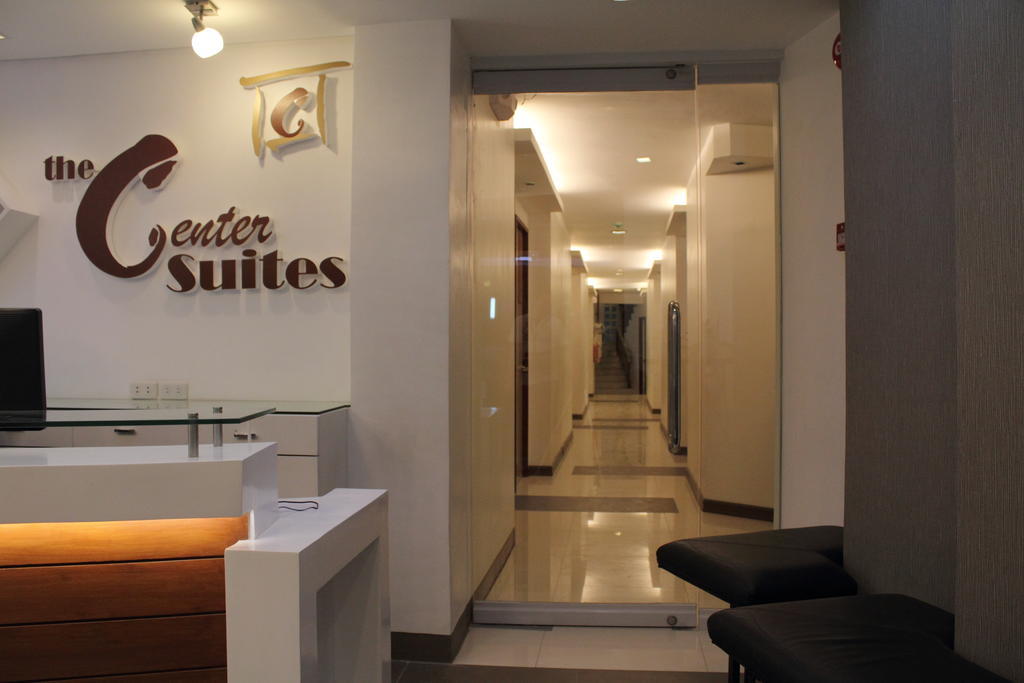 The Center Suites Cebu Exterior photo